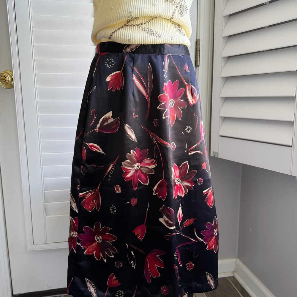 Vintage Black Floral Midi Skirt with Red Blooms